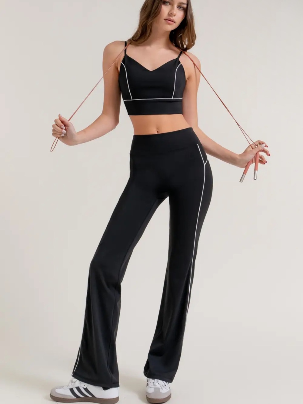A536. Black High-Waist Flared Active Pants with Contrast Piping